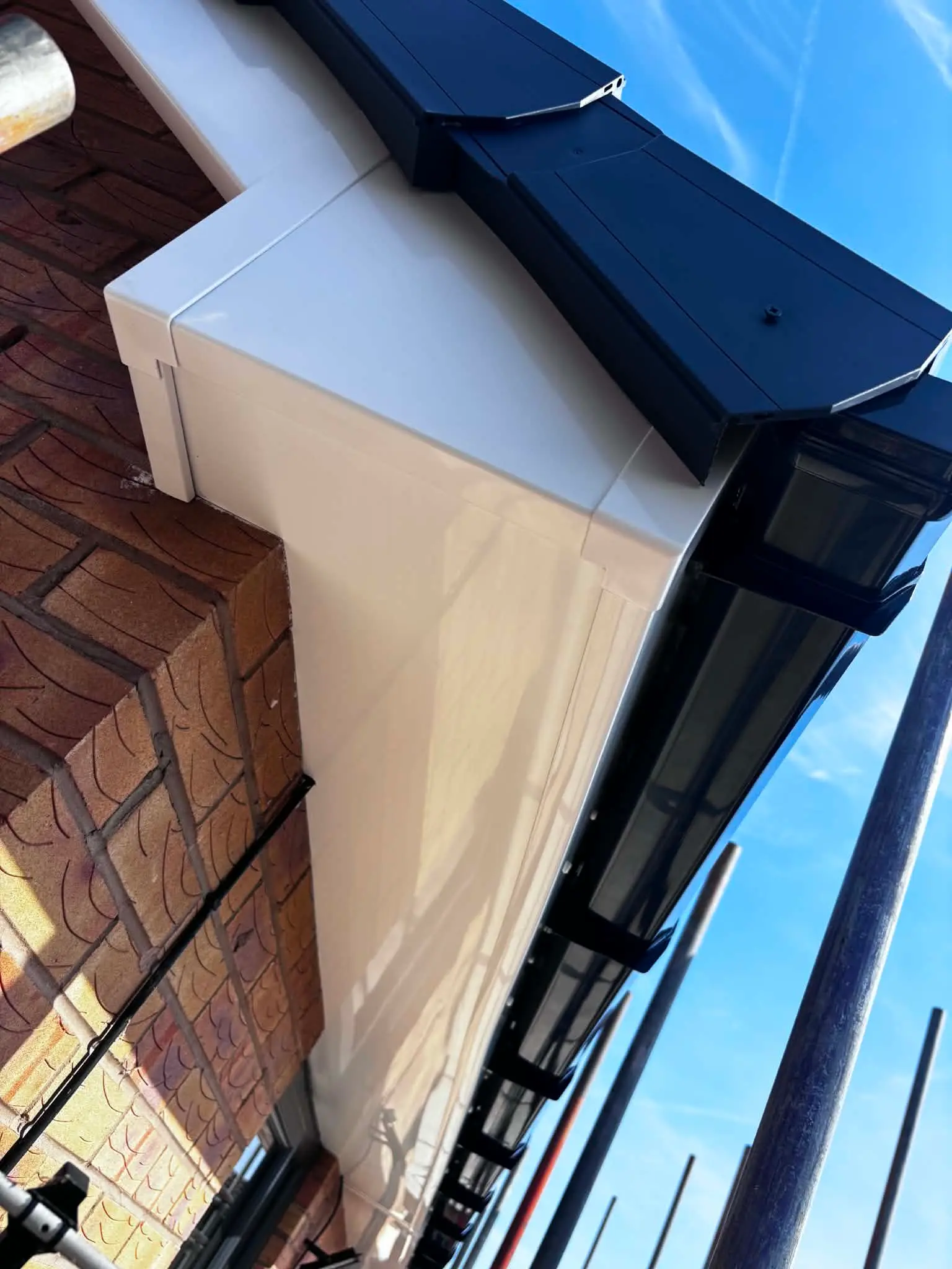 Close-up of fascia soffit and gutter roofline finish