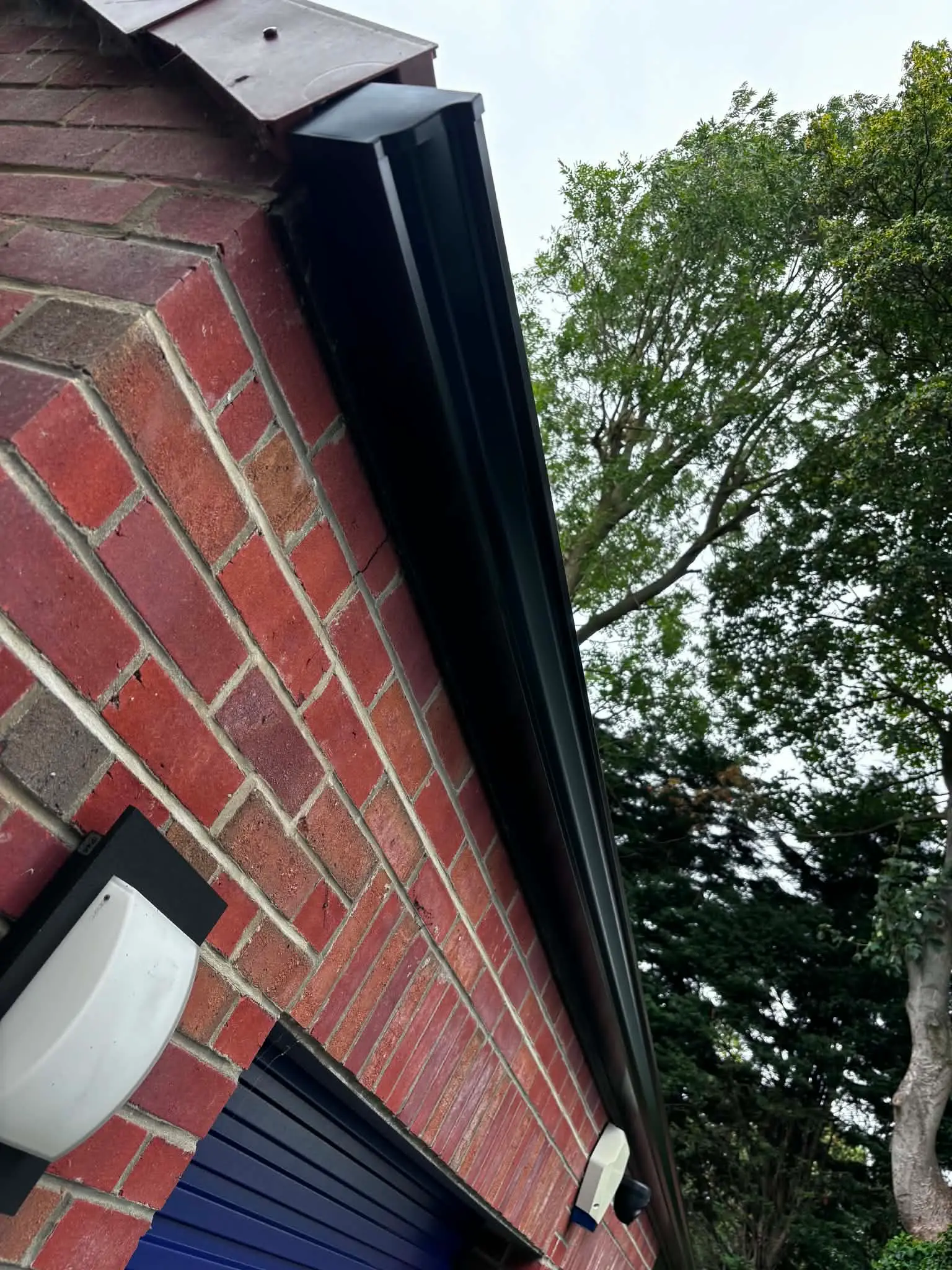 Completed seamless aluminium guttering and roofline installation
